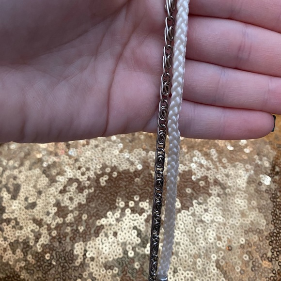 Wristlet - Picture 3 of 3